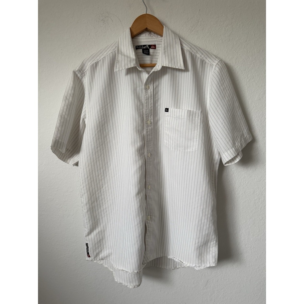 VTG Quicksilver Mens M Short Sleeve Button Down Shirt Skate Surf White Stripes